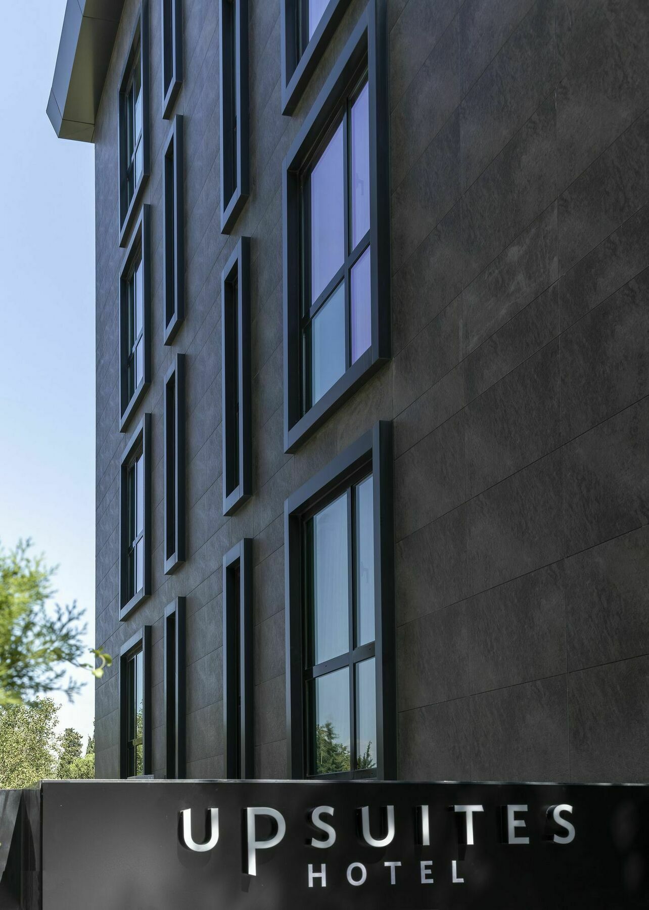 Upsuites Hotel Istanbul Exterior photo